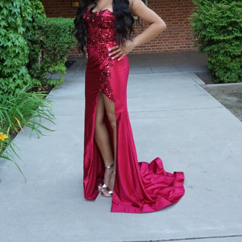 Red prom dress